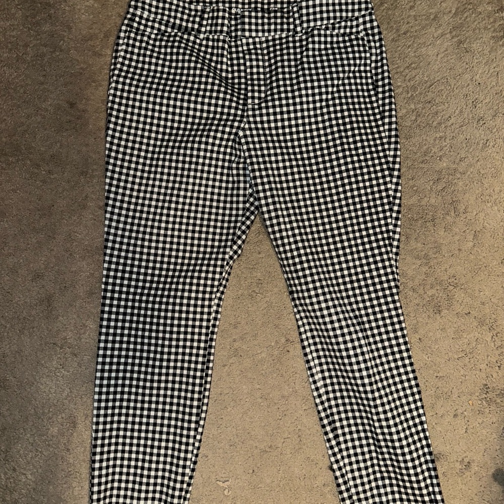 Old Navy Black and White Chino Pants